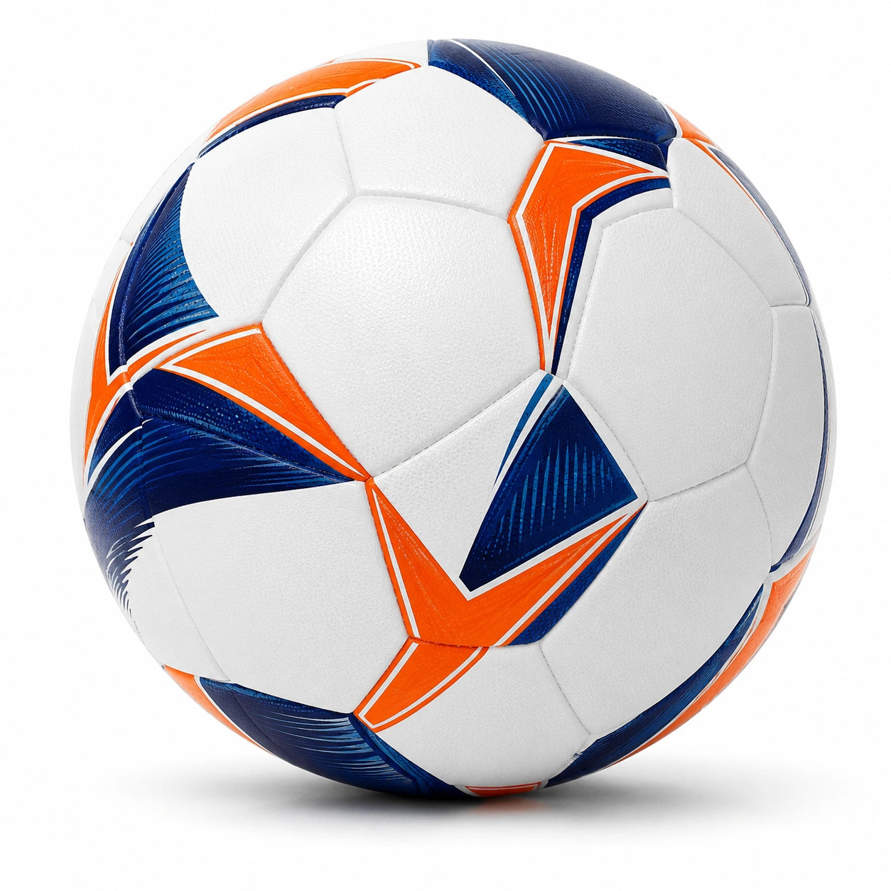 Balón de fútbol profesional con diseño moderno, colores blanco, azul y naranja